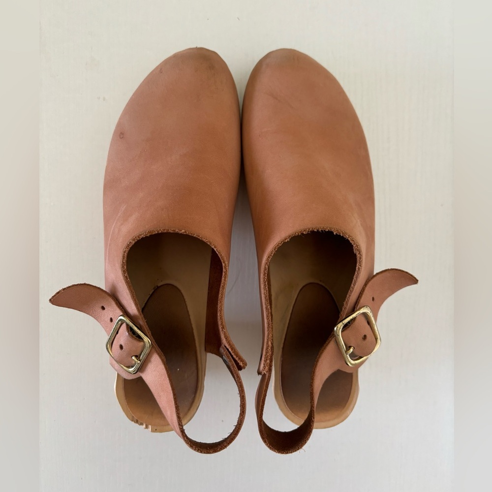Bryr Suzie in Clay